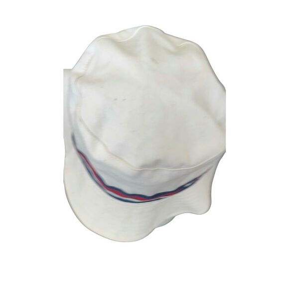 Fila Reversible Bucket Hat - Picture 12 of 13